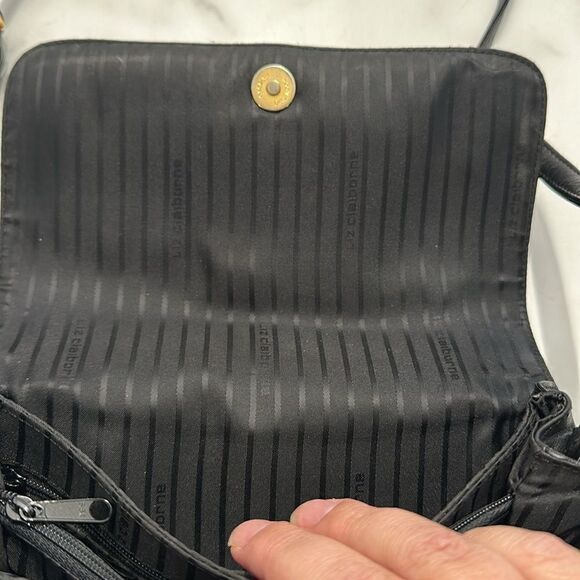 ⭐️Leather & Co by Liz Claiborne - Picture 3 of 8